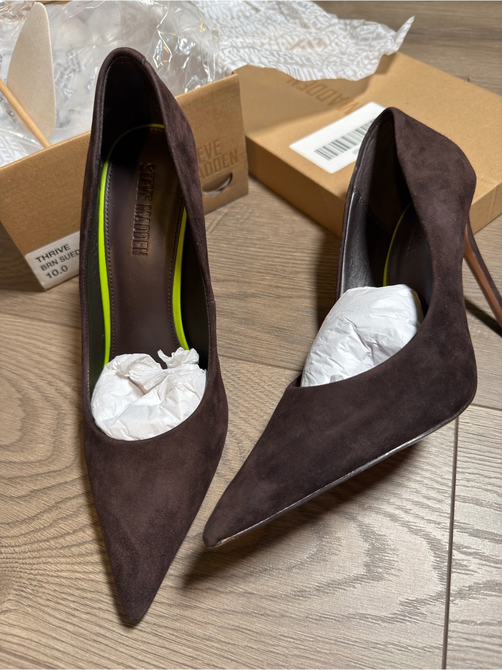 (NWB) Steve Madden Dark Brown Suede Pointed Toe Stiletto Pumps